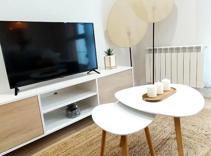 Junto A Ayuntamiento Y Playa Apartamento